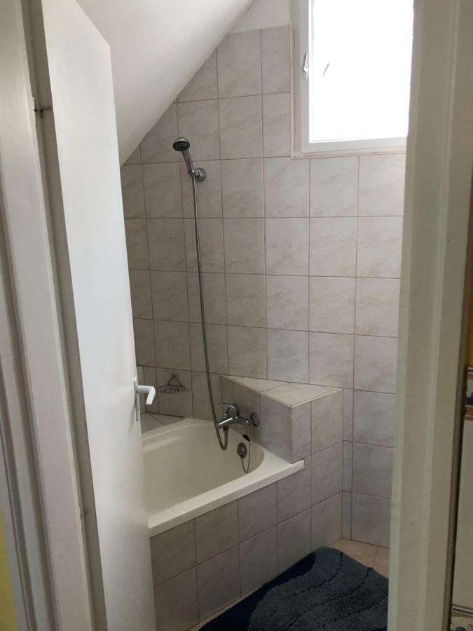Liget Apartman บาลาตอนเฟิลด์วาร์ ภายนอก รูปภาพ